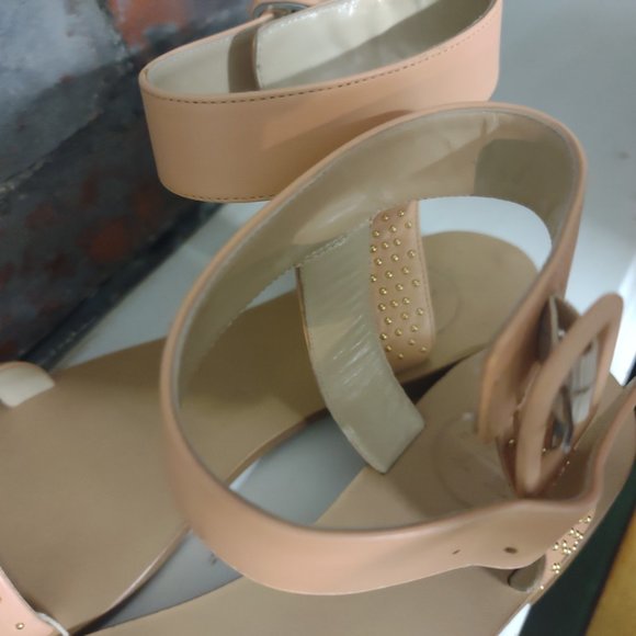Aperlia Sandals (Women's US 10 / EU 41) - Picture 7 of 8